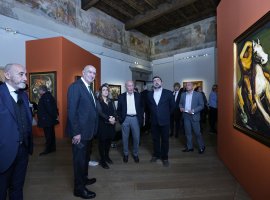 México-La Mostra Sospesa