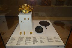 The Etruscan World